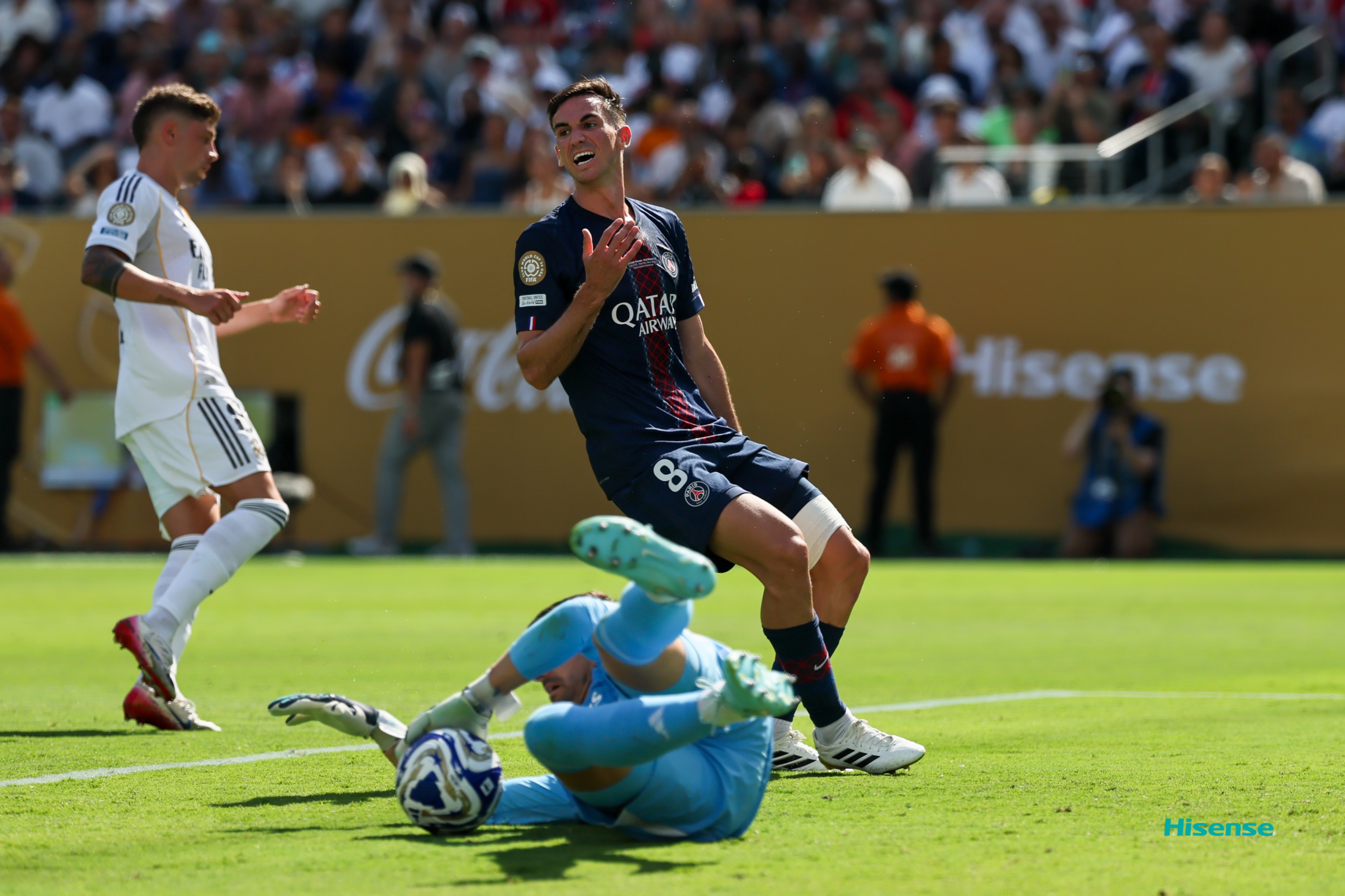 欧冠赛程吃紧，皇家马德里今晚防线松动，媒体盛赞，数据趋势出现新变化的简单介绍-爱游戏